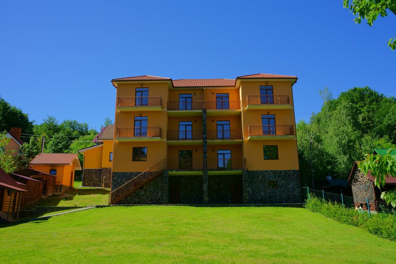 Vovk Gasthaus Synjak Exterior foto